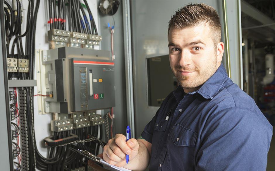 électricien de maintenance Saint-Cyr-l'École
